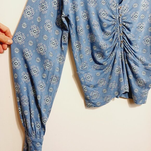 Free People, Medium Blue Top, Boho Chic, Retro Styled, Deep V Neck, Long Sleeve - Picture 6 of 16